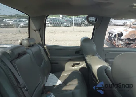 2006 Chevrolet Silverado K1500 from USA, damaged, VIN 2GCEK13T261210138